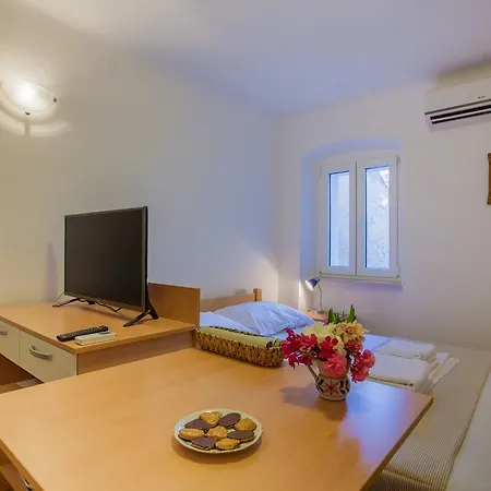 Calma Apartment